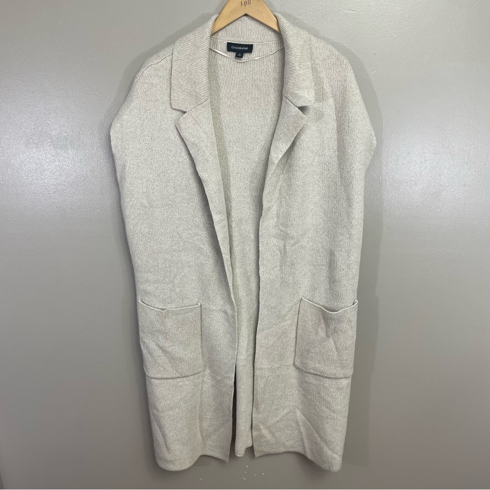 Calligraphie women’s small Long open front Cardigan Vest wool blend cream